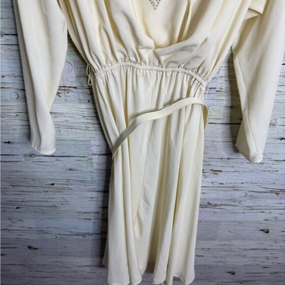 Vintage Cream Midi Dress with belt size 8 Edie johne made in Canada - Picture 9 of 10
